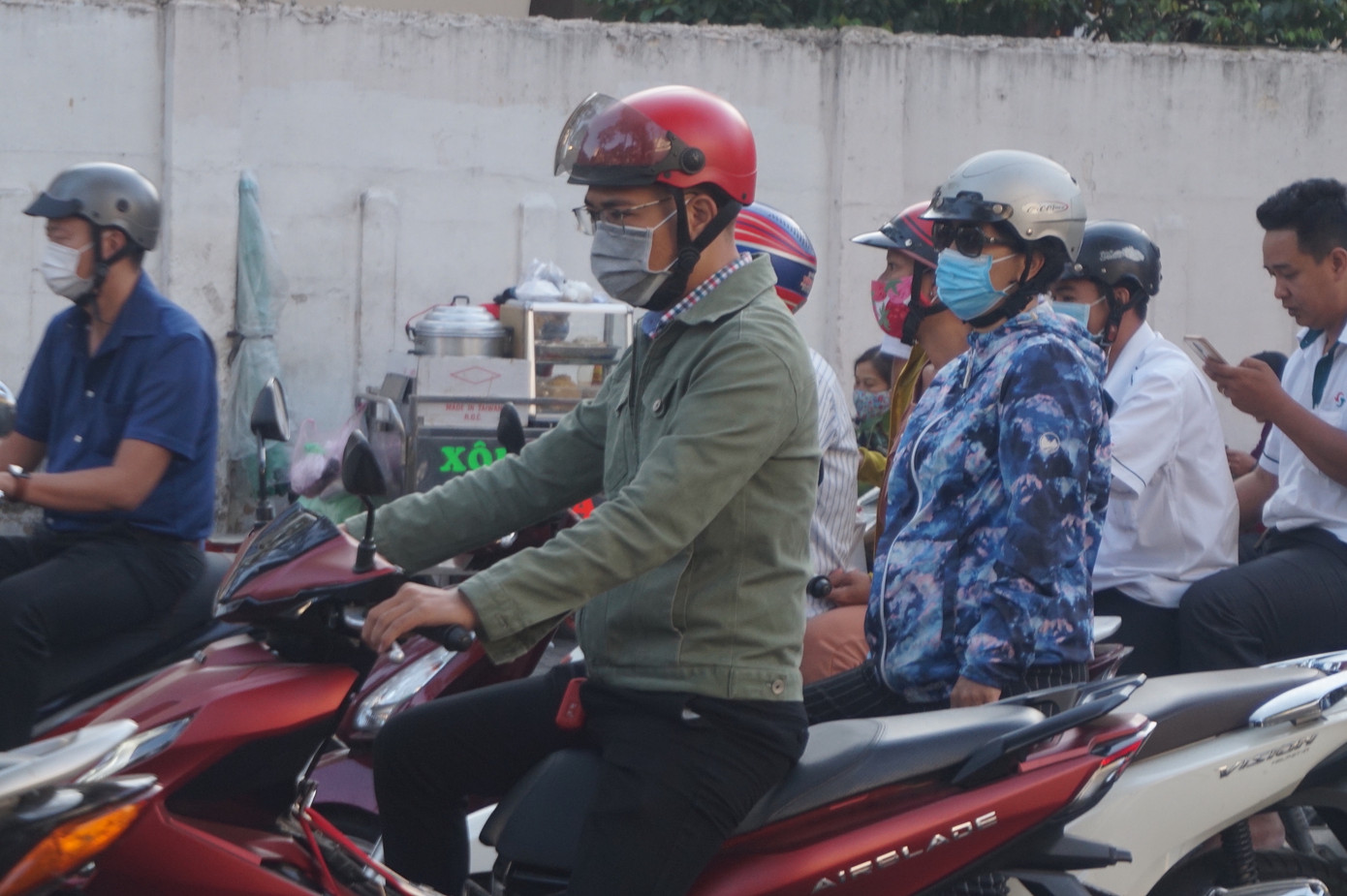 TPHCM se lạnh sáng đầu tuần ảnh 3