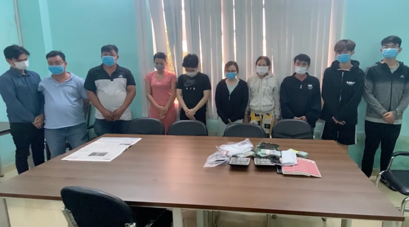 Triệt phá đường dây cờ bạc 300 tỷ đồng ở TPHCM ảnh 2