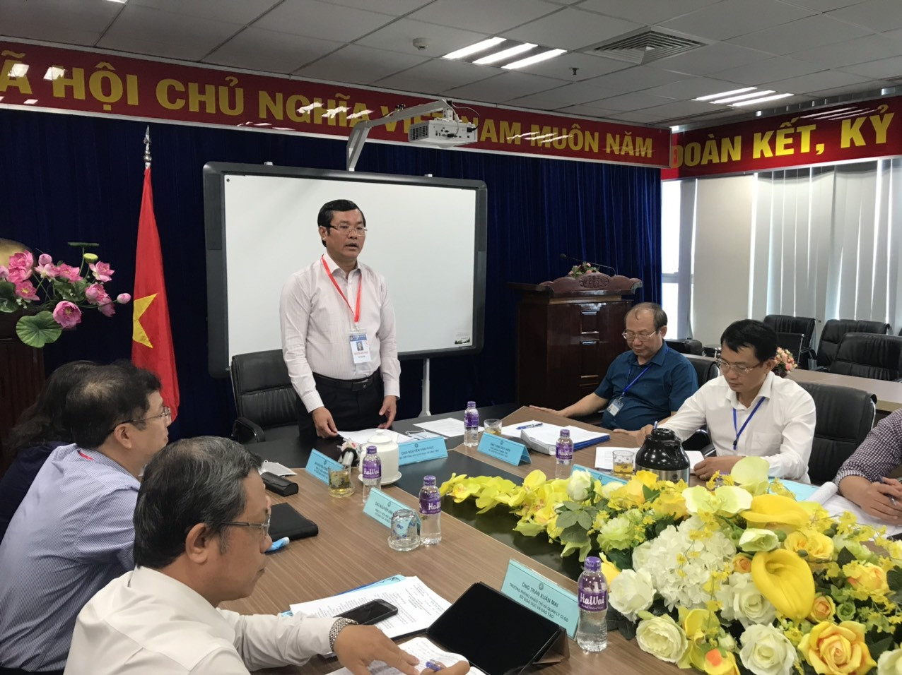 Thay toàn bộ 70 cán bộ coi thi của một điểm thi do đi về từ vùng dịch ảnh 1