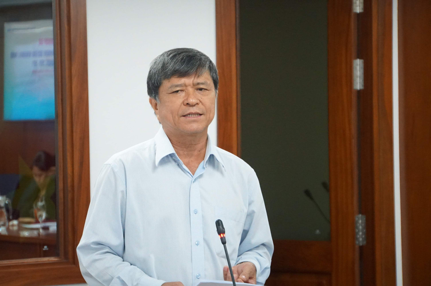 Trường rất tự chủ chọn SGK dù chuyên viên sở giáo dục có nhận thù lao của nhà xuất bản ảnh 1