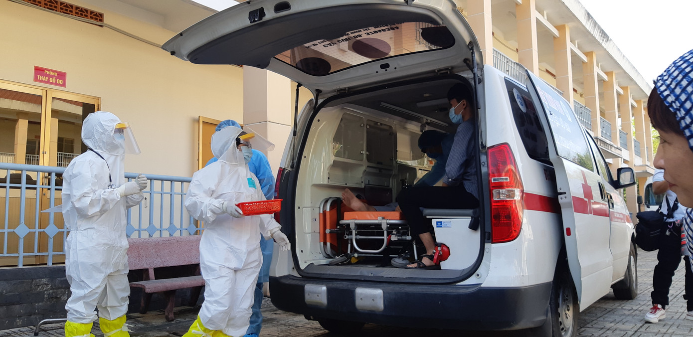 Cận cảnh Bệnh viện dã chiến TPHCM đi vào hoạt động ảnh 10