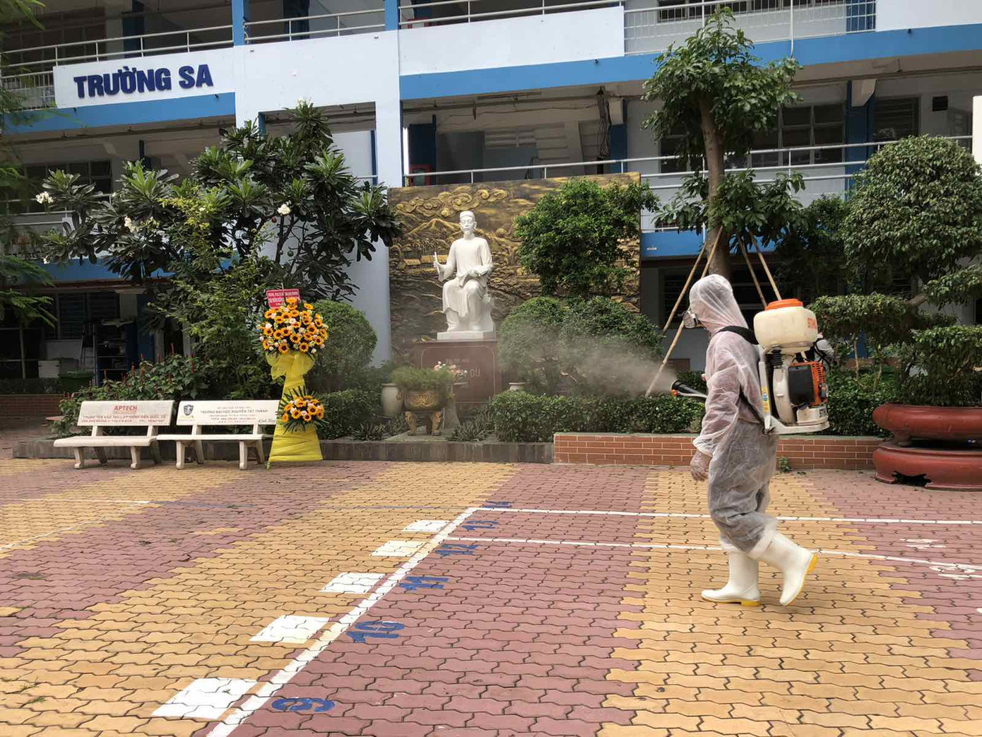 Ninh Thuận: Gần 85% bài thi tuyển sinh vào lớp 10 dưới điểm trung bình ảnh 1