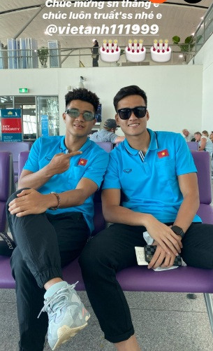 Đoàn Văn Hậu đón năm mới ở Berlin, Đức Chinh và U23 check-in Thái Lan ảnh 6