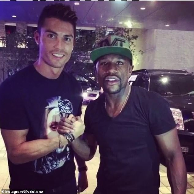 Cristiano Ronaldo lập kỷ lục người đầu tiên đạt 200 triệu follow Instagram ảnh 3
