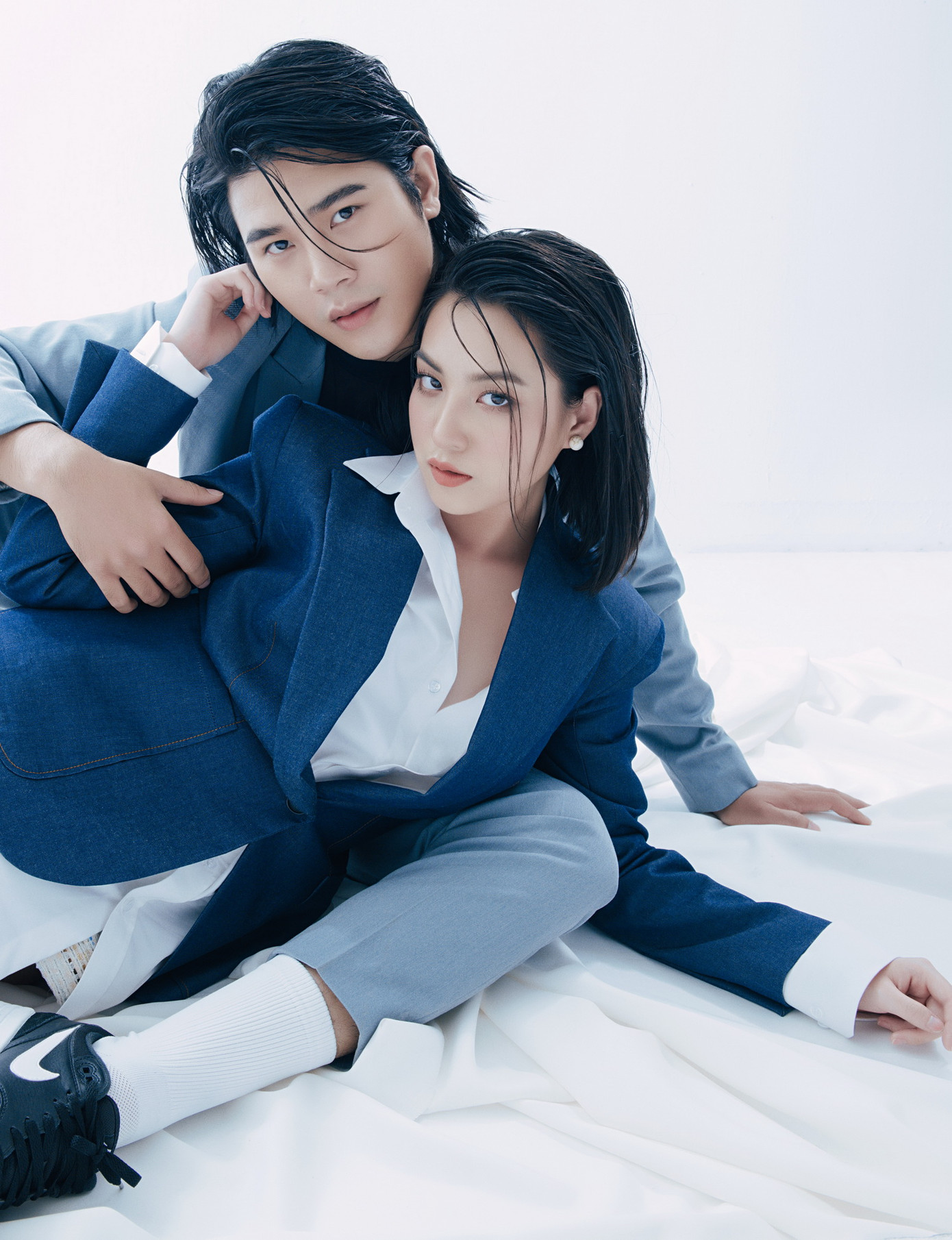 Dân mạng 'phát sốt' ảnh tình tứ của dàn trai tài gái sắc phim 'Mắt biếc' ảnh 10