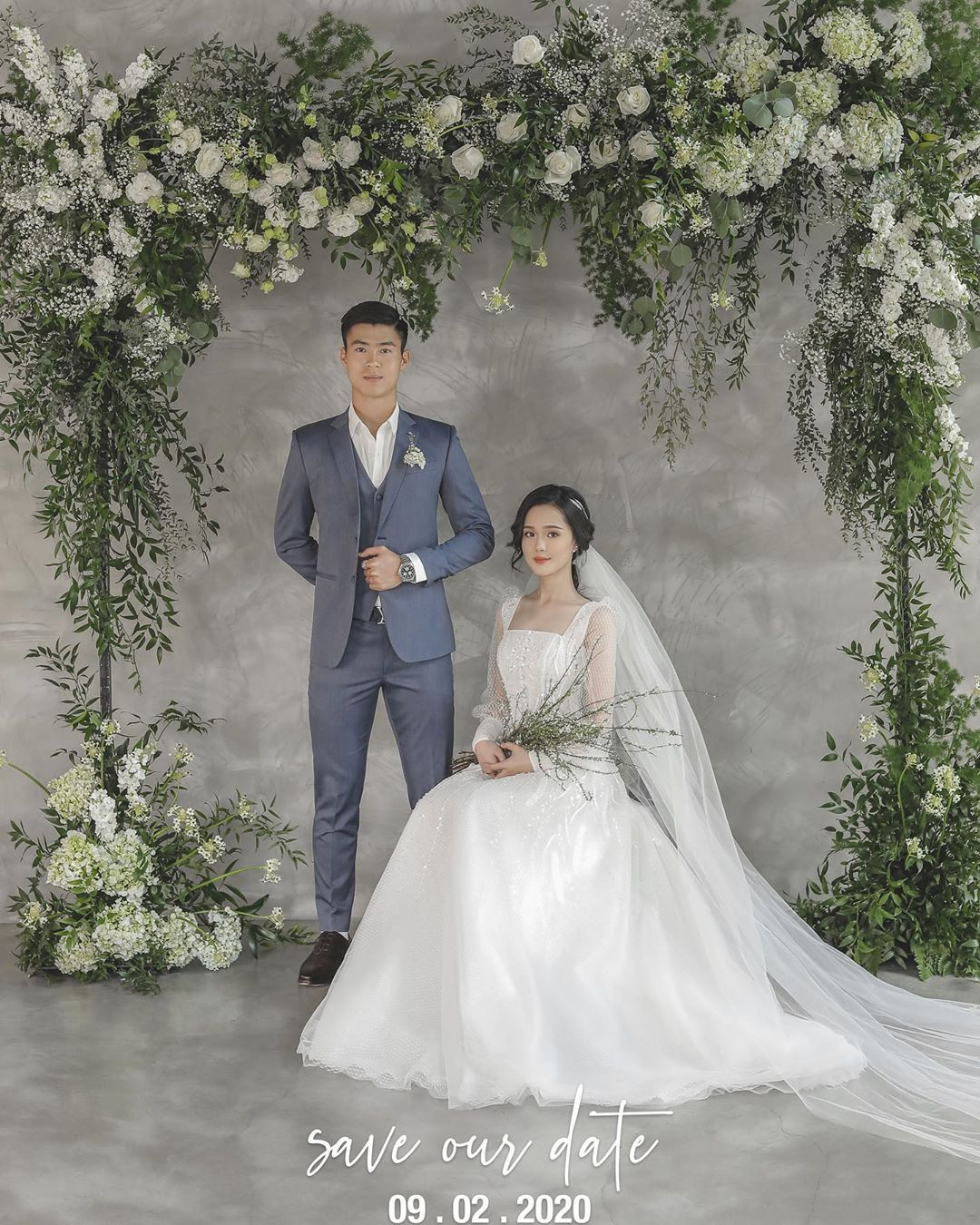 Trung vệ Duy Mạnh hé lộ ngày cưới bạn gái Quỳnh Anh ảnh 1