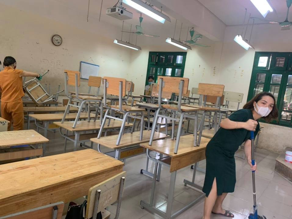 Trường học ở Hà Nội hoàn tất tổng vệ sinh đón học sinh trở lại ảnh 6