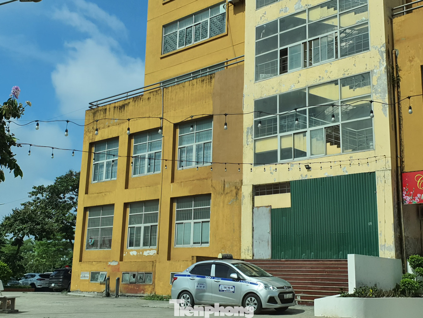 Tận thấy cảnh hoang tàn các khu nhà tái định cư ở Hà Nội ảnh 18