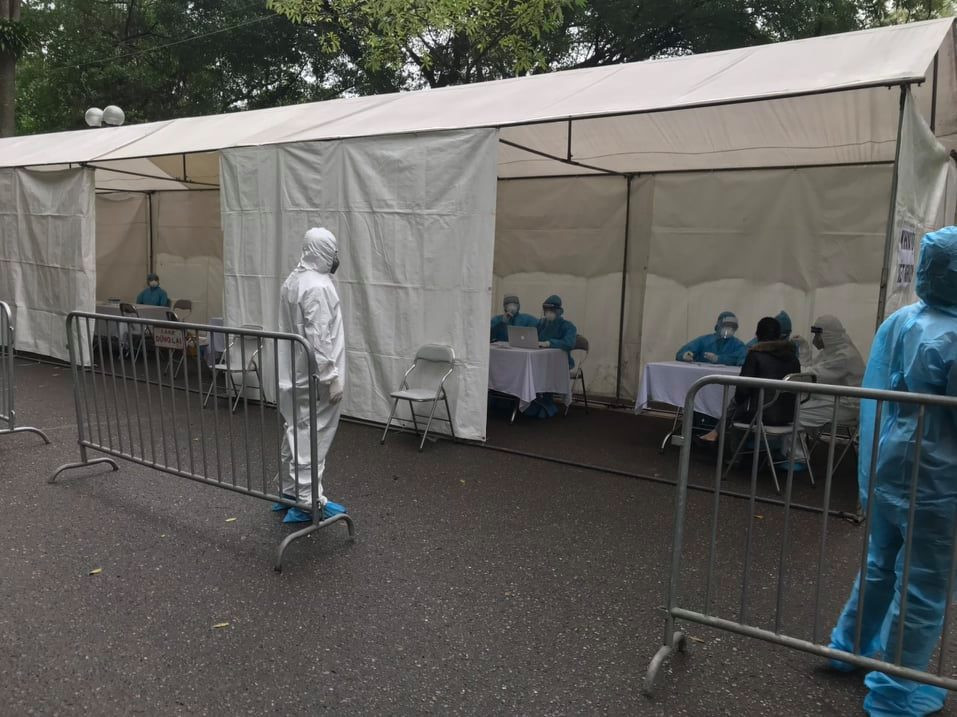 Hà Nội triển khai bốn điểm xét nghiệm nhanh COVID-19 ảnh 2