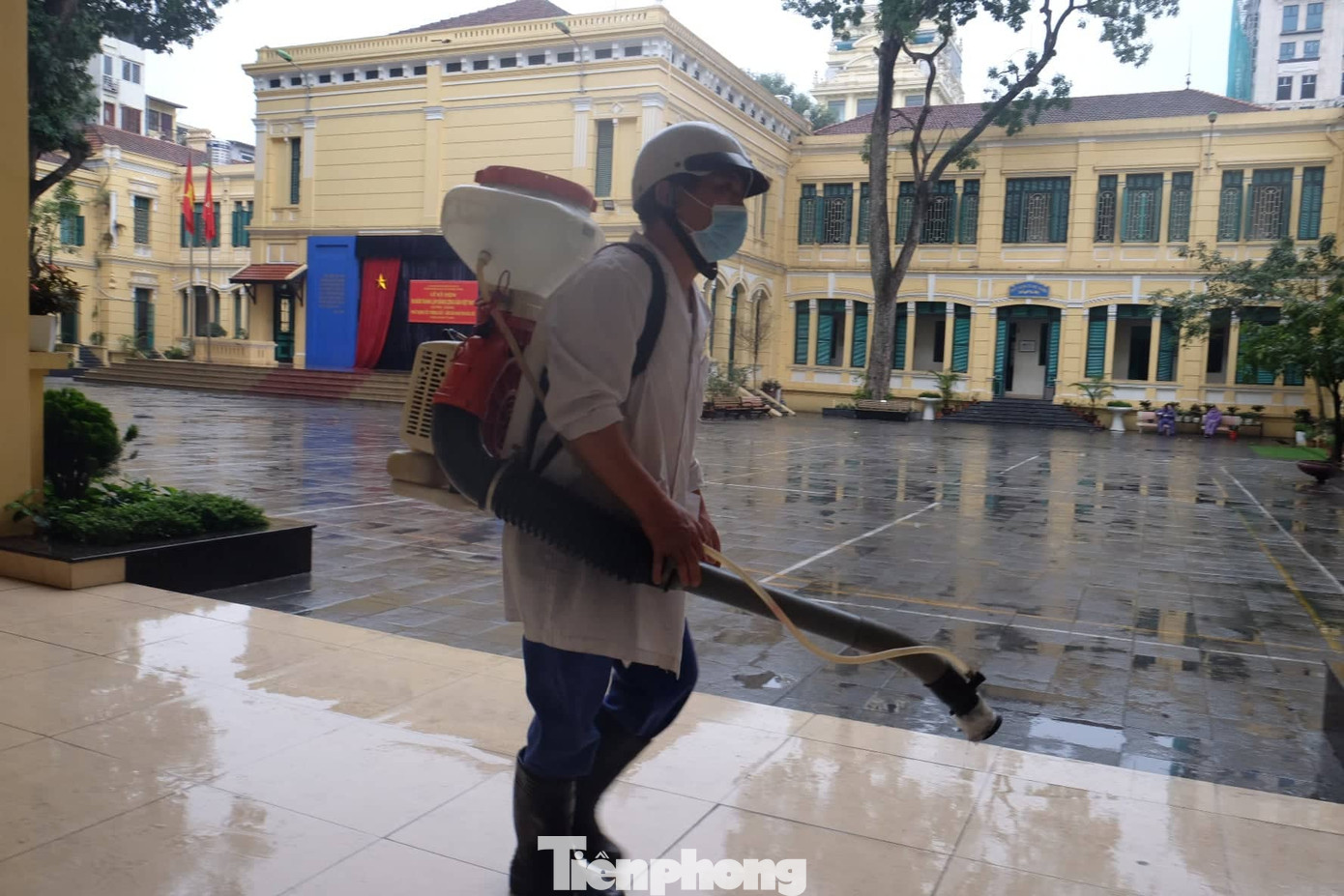 Hà Nội: Trường học khử khuẩn lần thứ 3, sẵn sàng cho học sinh trở lại học tập ảnh 9