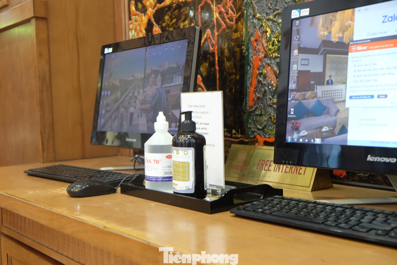 Cận cảnh khách sạn phố cổ Hà Nội 'đóng băng' vì dịch Covid-19 ảnh 10