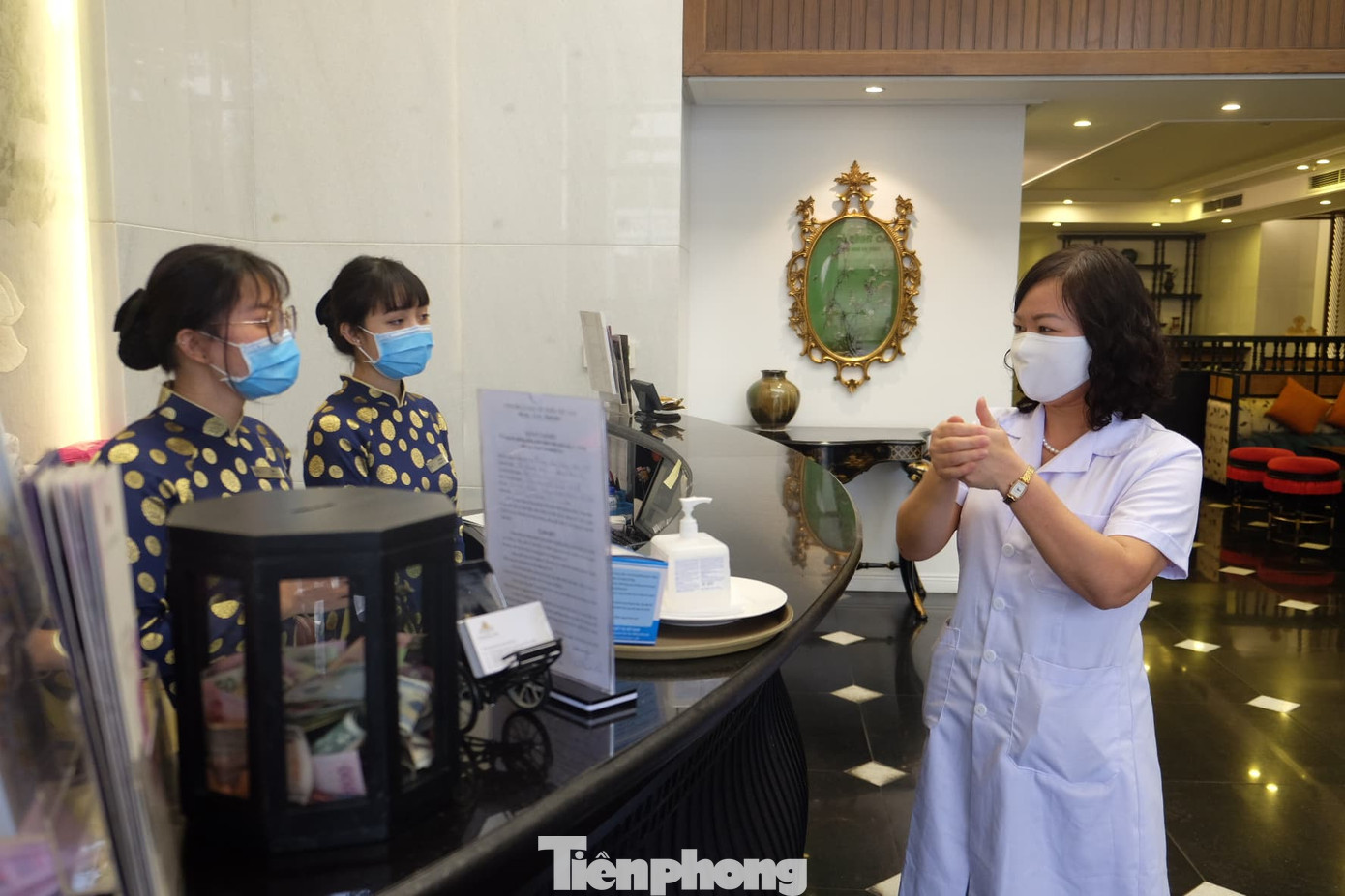 Cận cảnh khách sạn phố cổ Hà Nội 'đóng băng' vì dịch Covid-19 ảnh 13