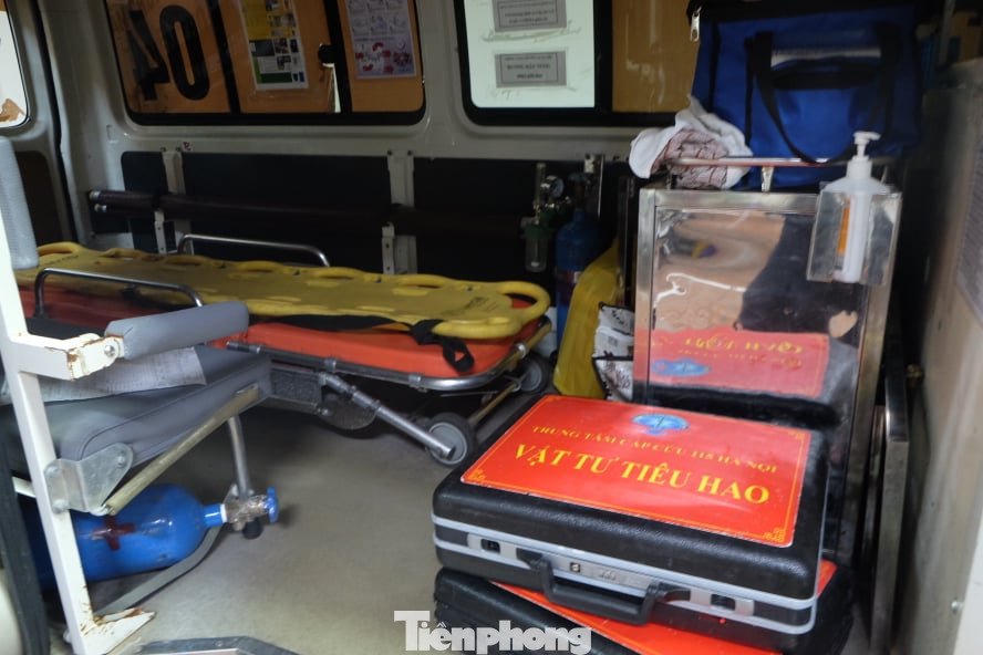 'Chiến sĩ' tuyến đầu chống dịch: Ăn tranh thủ, chuông reo là lên xe ảnh 12