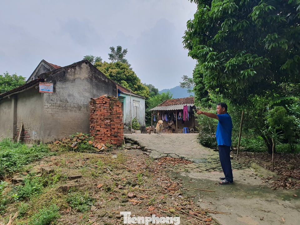 Tình cảnh éo le ở thôn bị coi là 'xẻ thịt' đất rừng Sóc Sơn ảnh 3