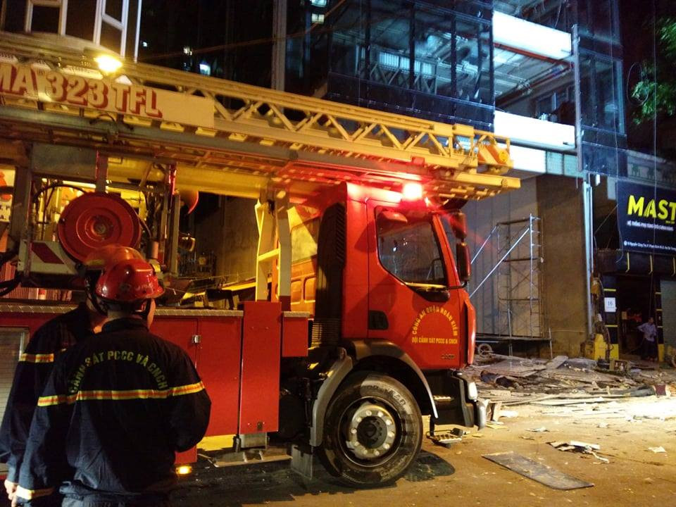 Sập giàn giáo ở Hà Nội, 3 người tử vong tại chỗ ảnh 2