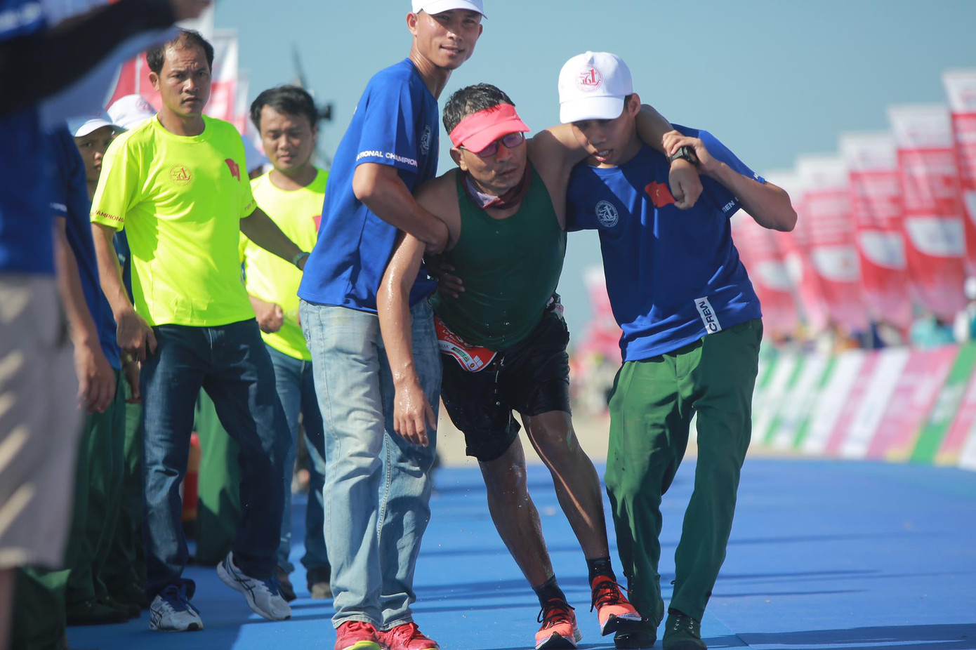 Đường chạy khắc nghiệt Lý Sơn và giá trị tấm huy chương ảnh 1