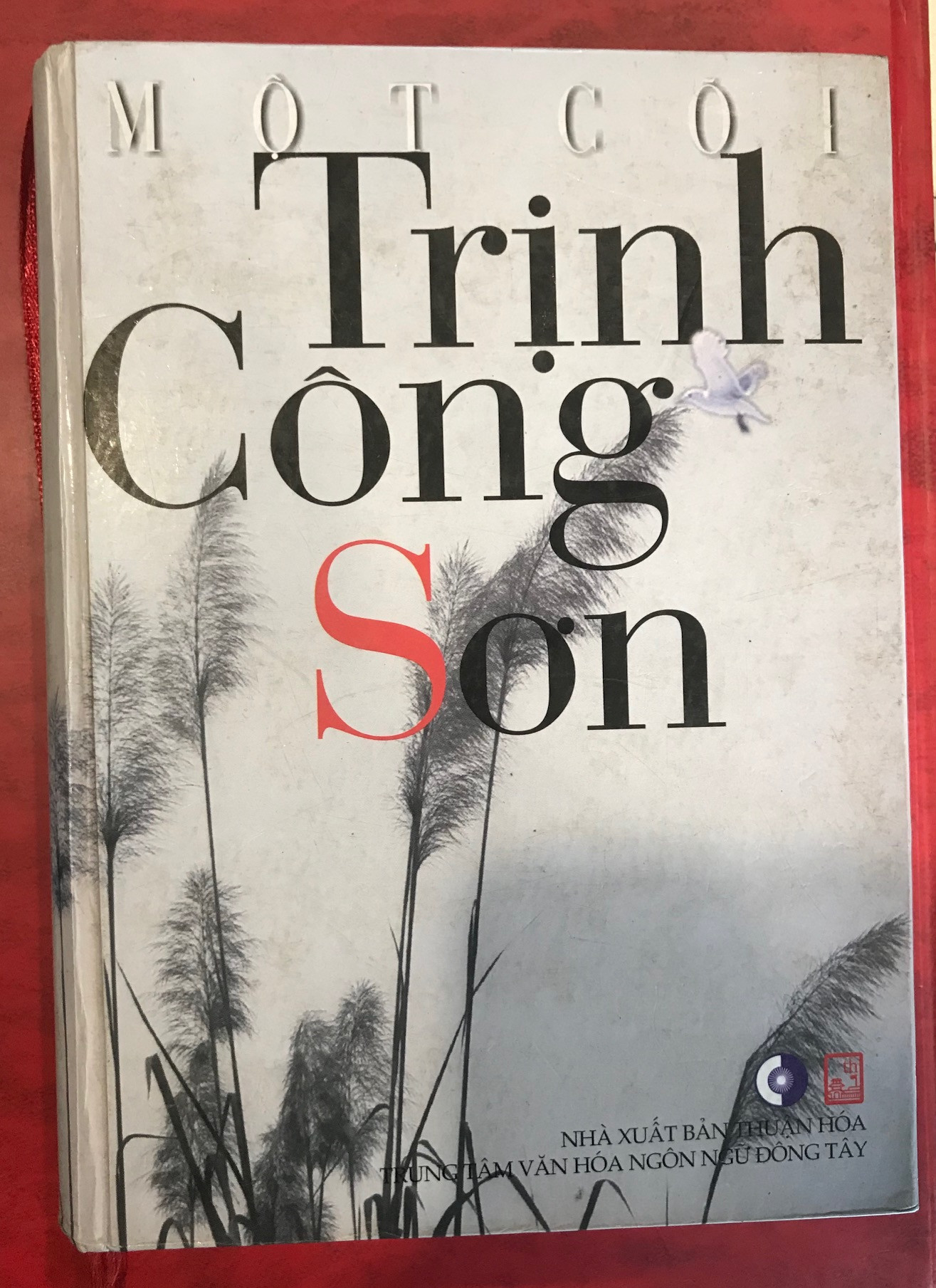 Tản mạn về Trịnh - Người hát thơ ảnh 1