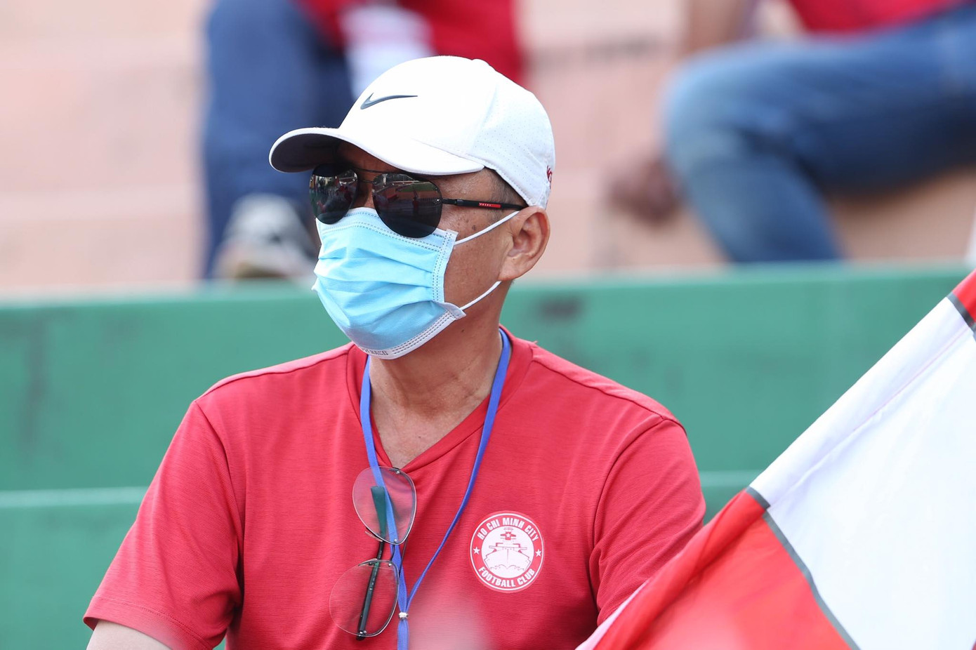 Quang Hải đeo khẩu trang, đo thân nhiệt trước trận Siêu cúp Quốc gia ảnh 13