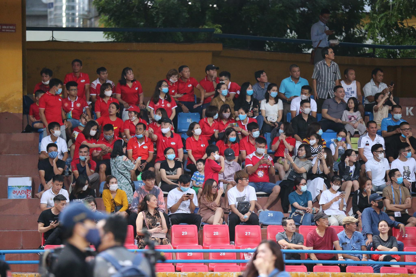 Sân Hàng Đẫy mở cửa trở lại đón cổ động viên bóng đá ảnh 3