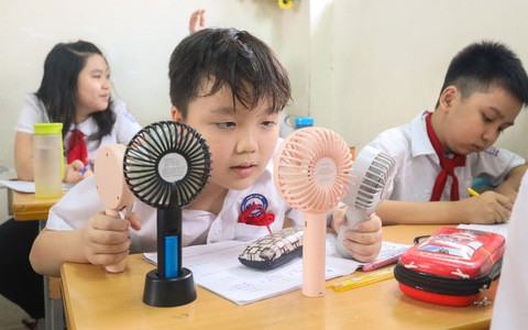 Đã có trường cho học sinh nghỉ hè, có nhất thiết học bù để kết thúc năm học vào 15/7? ảnh 3