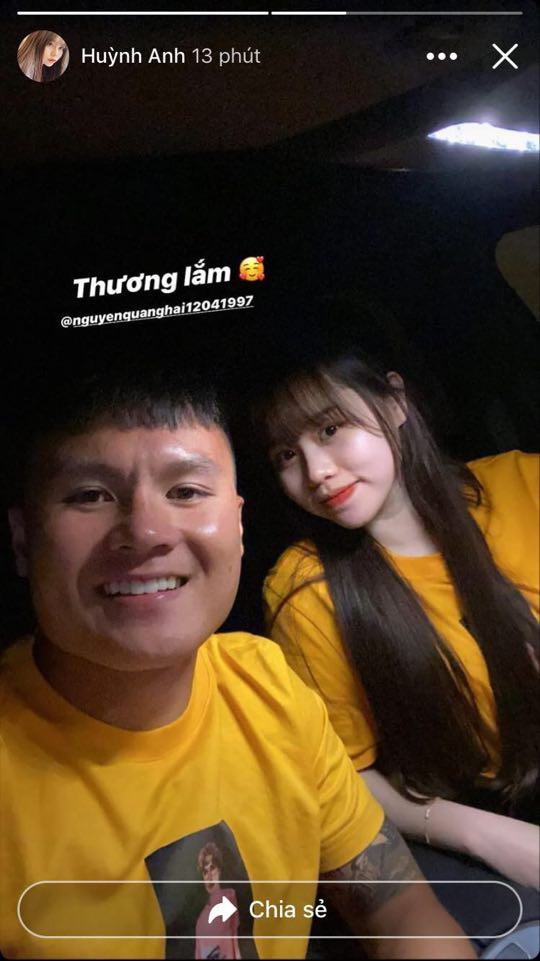 “Tình trường” của các cầu thủ Việt Nam: Duy nhất một người không có gì để chê! ảnh 5