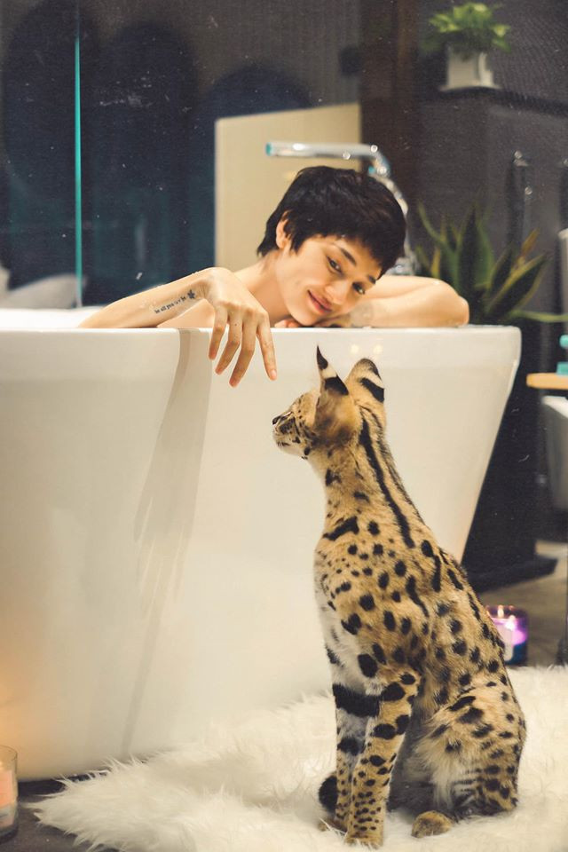 Bảo Anh khỏa thân trong bồn tắm ảnh 2