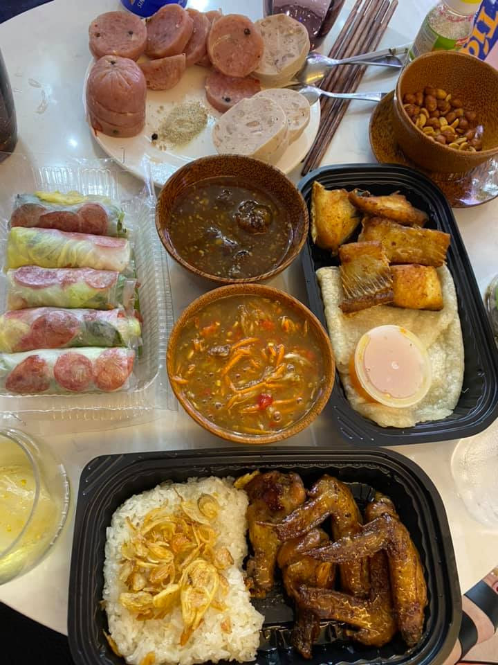 Sao Việt cách ly ngày 8: Trấn Thành tung ảnh ‘giường chiếu’ của Hari Won ảnh 7