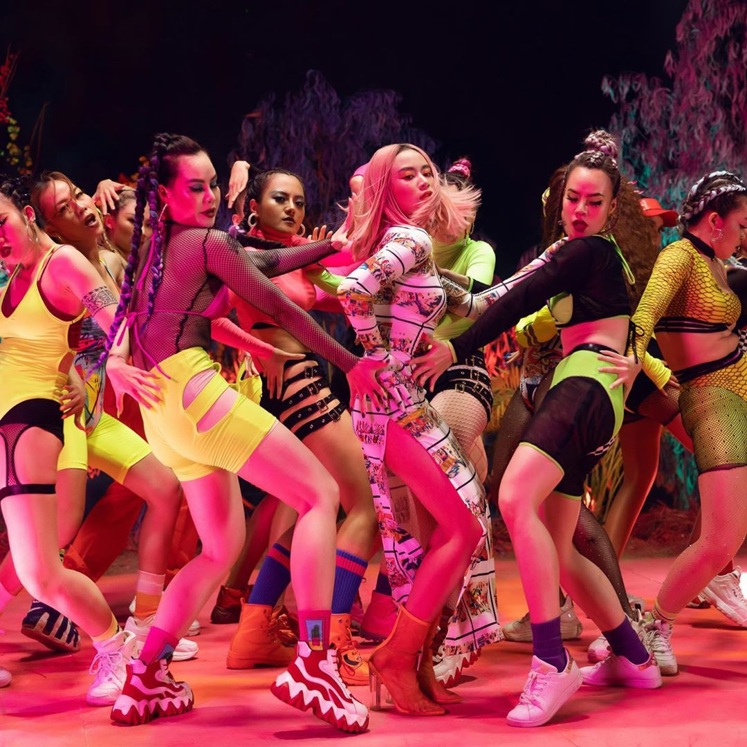 Sao Việt cách ly ngày 5: Jun Vũ ‘quên’ nội y, Đại Nghĩa an ủi Ốc Thanh Vân ảnh 9