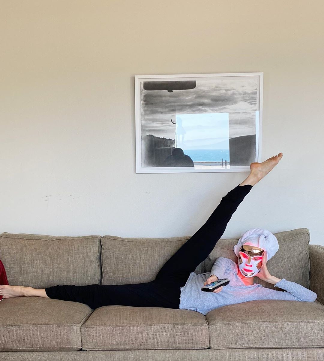 'Bom sex' Charlotte McKinney tập thể dục, vòng một căng tràn hút mắt ảnh 4