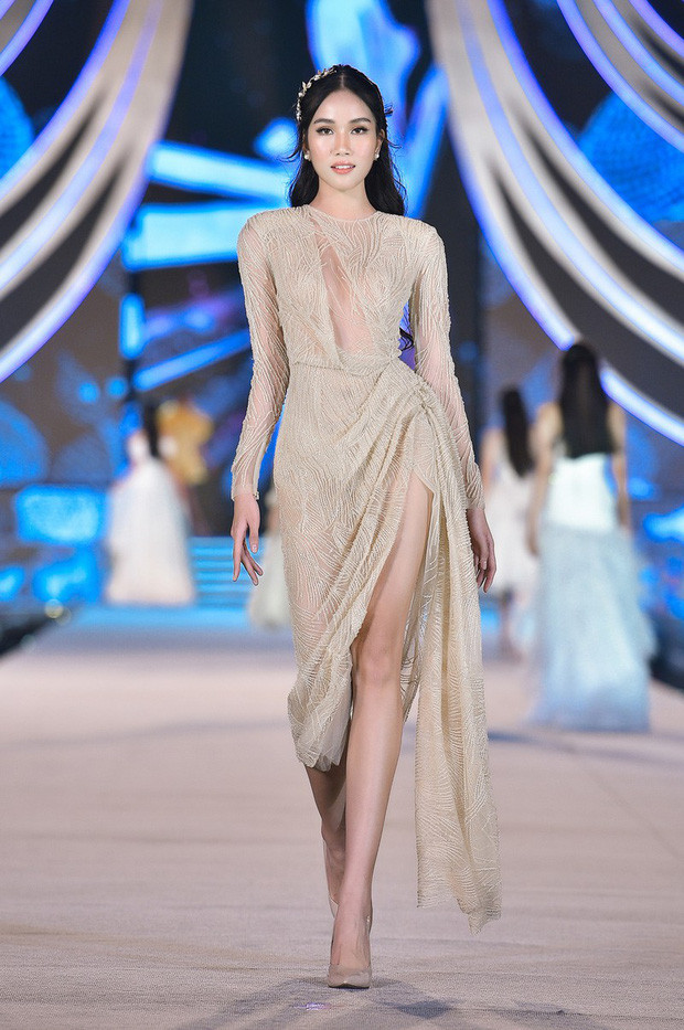 Top 3 HHVN 2020: Đỗ Thị Hà miệt mài từ thiện, Phương Anh – Ngọc Thảo chuẩn bị ‘chinh chiến’ quốc tế ảnh 14