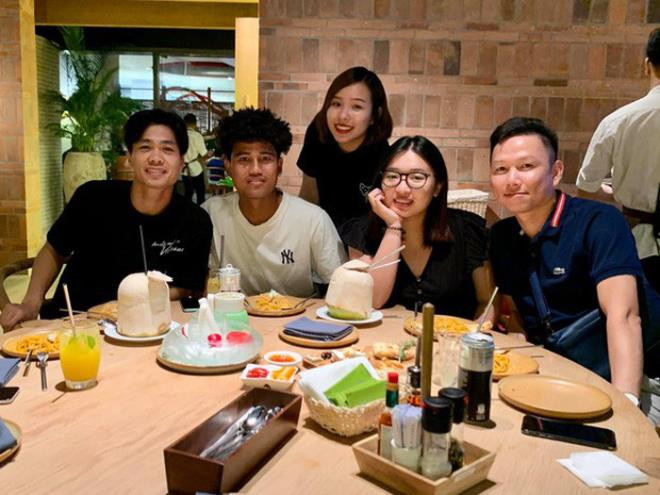 Công Phượng từng đăng ảnh vợ sắp cưới trên trang cá nhân ảnh 2