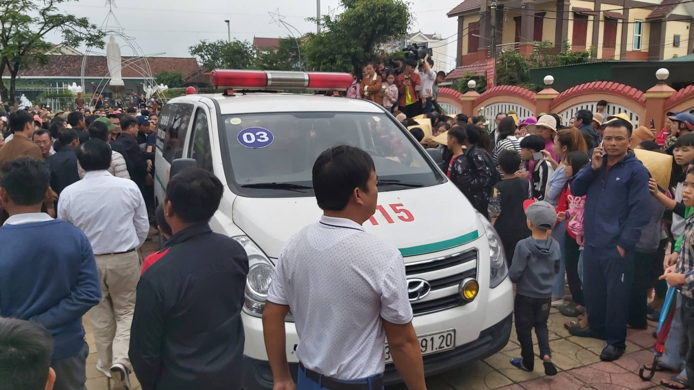 Vụ 39 người tử vong ở Anh: Đưa 16 di hài/thi hài về nước ảnh 1