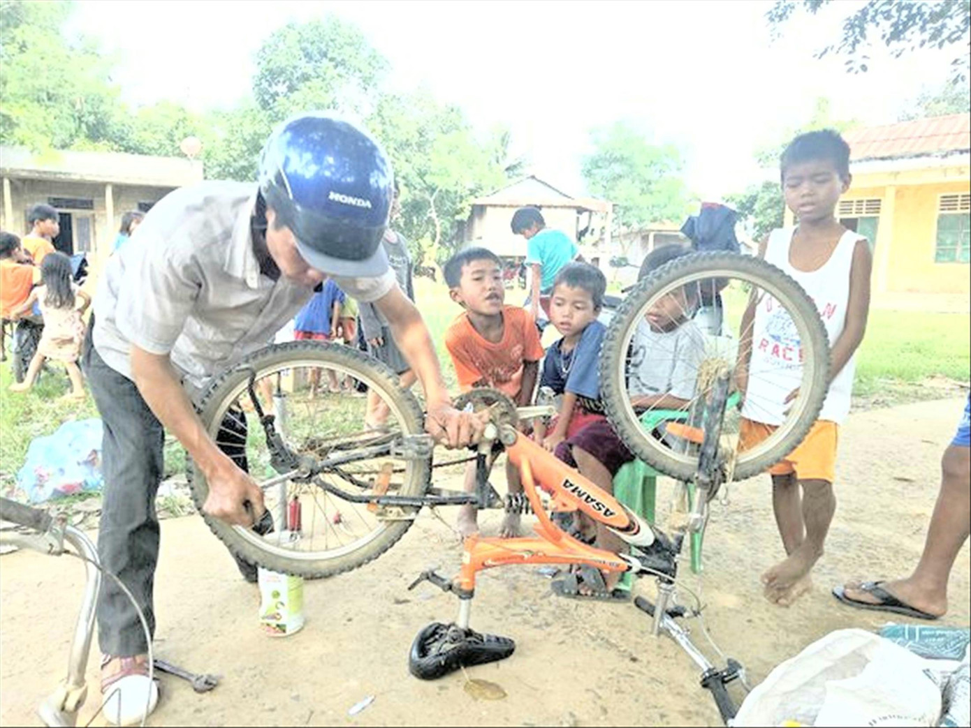 Những người bình dị và câu chuyện tử tế ảnh 1