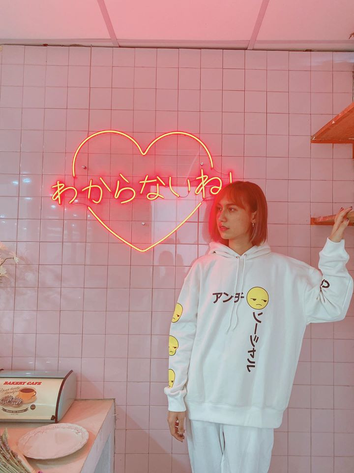 Lynk Lee lần đầu mặc đầm trễ vai: xinh, nuột không kém con gái ảnh 3