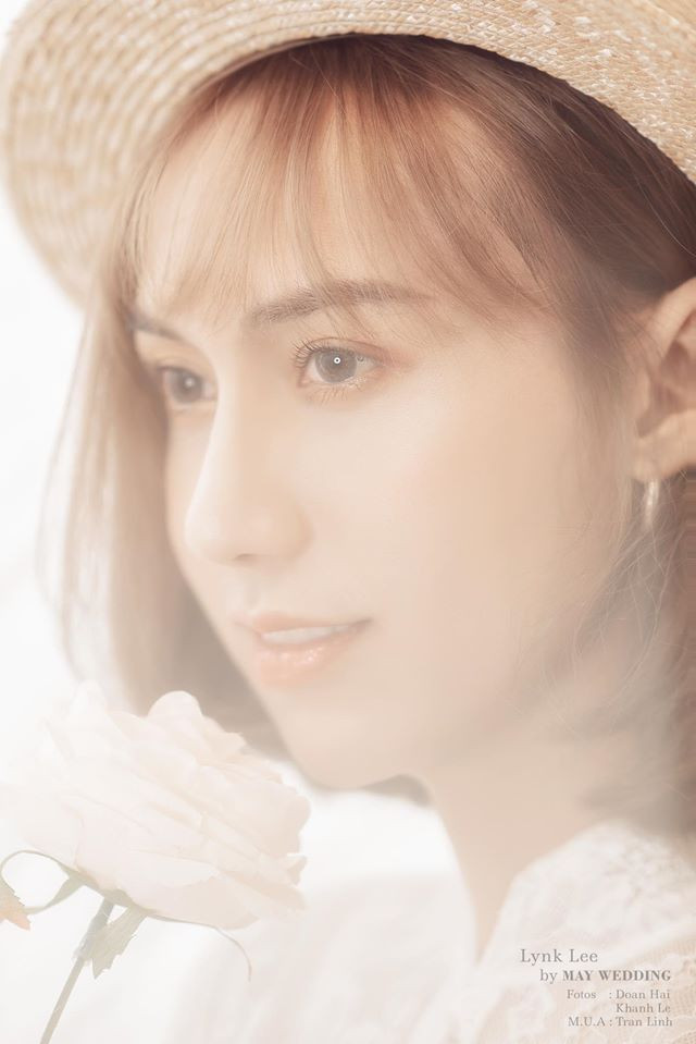 Lynk Lee lần đầu mặc đầm trễ vai: xinh, nuột không kém con gái ảnh 2