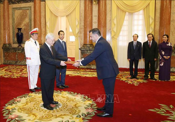 Tổng Bí thư, Chủ tịch nước Nguyễn Phú Trọng tiếp các Đại sứ trình Quốc thư ảnh 9