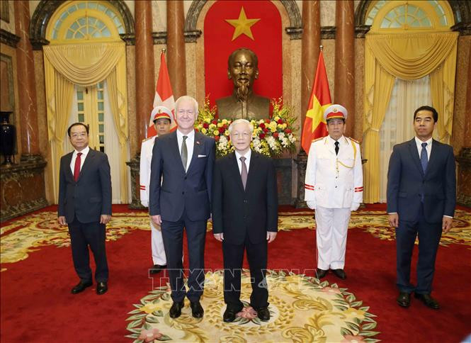 Tổng Bí thư, Chủ tịch nước Nguyễn Phú Trọng tiếp các Đại sứ trình Quốc thư ảnh 4