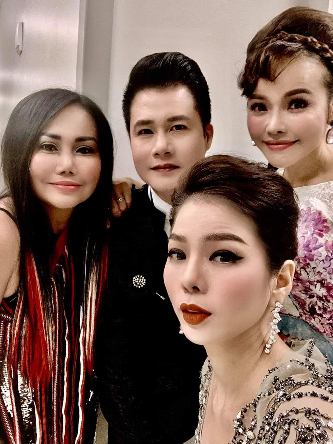 Lynda Trang Đài nóng bỏng không tuổi, được ví như 'Madonna của Việt Nam' ảnh 5