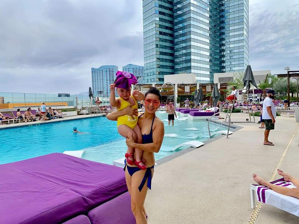 'Bom sex' đình đám thập niên 90 từng giữ trái tim Lý Hùng là ai? ảnh 9