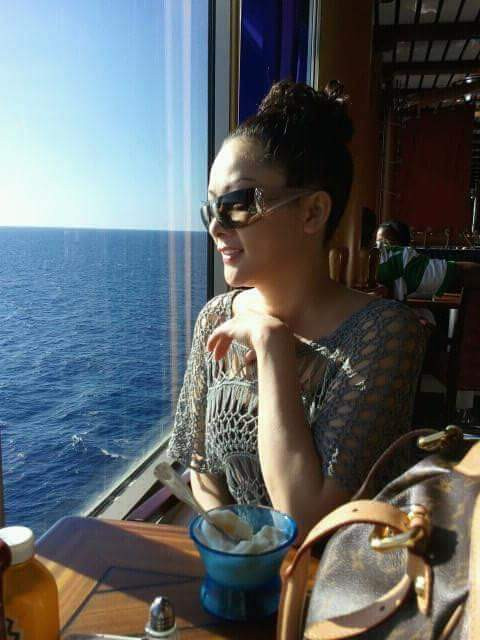 Có một Như Quỳnh 'super chảnh' vì 'cuồng' kính ảnh 11