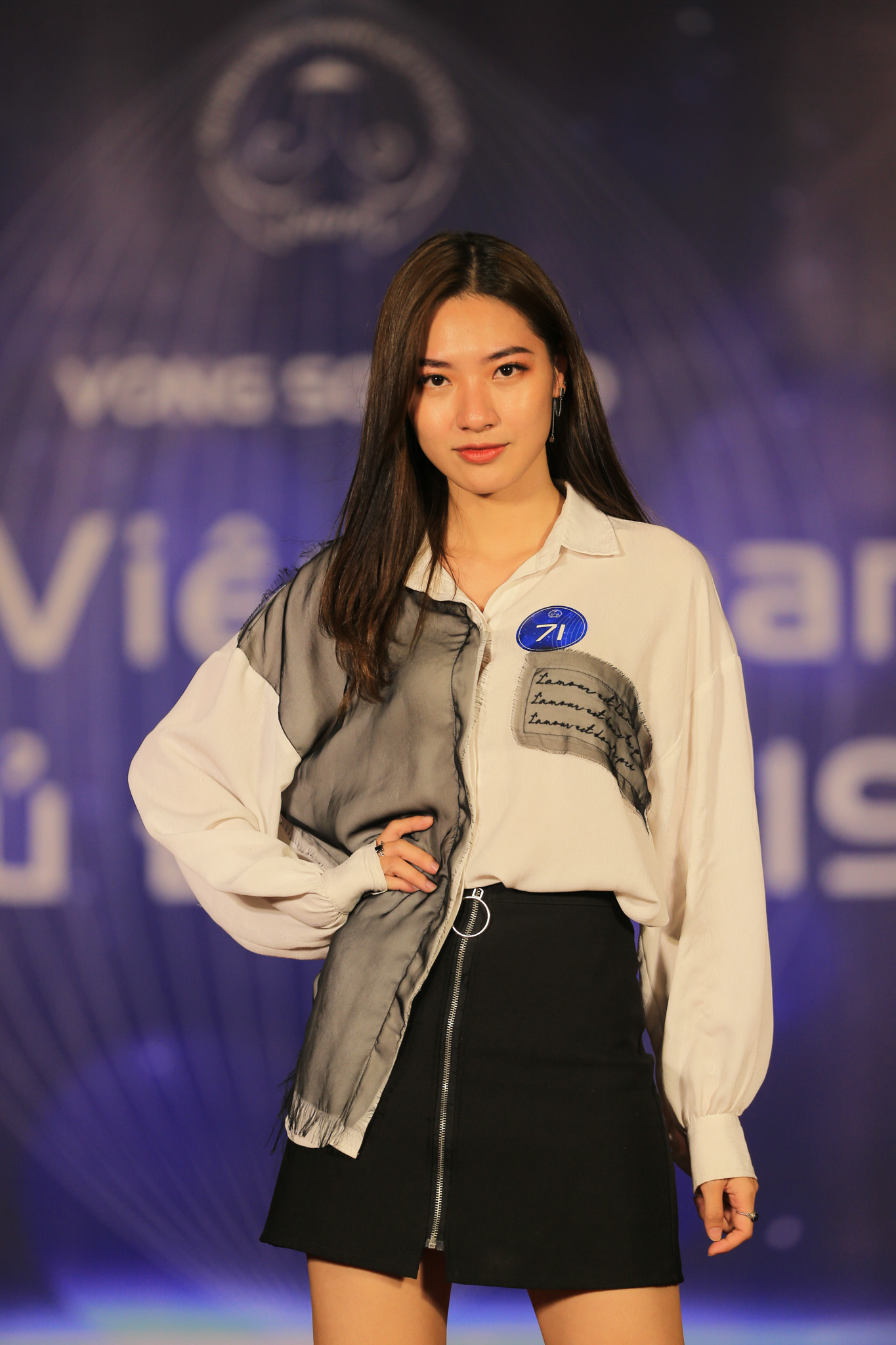 Nữ sinh Thủ đô tạo dáng như siêu mẫu ảnh 7