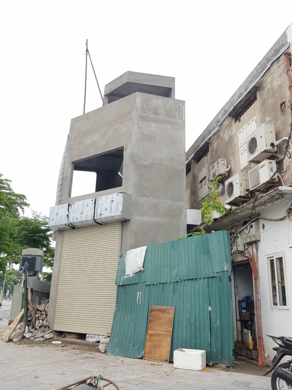 Xử lý nhà ‘siêu mỏng, siêu méo’ mọc trên các tuyến đường nghìn tỷ ở Hà Nội ảnh 2
