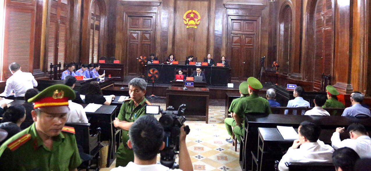 Giao đất vàng cho Vũ ‘nhôm’, cựu Phó Chủ tịch Nguyễn Hữu Tín lãnh án nào? ảnh 1