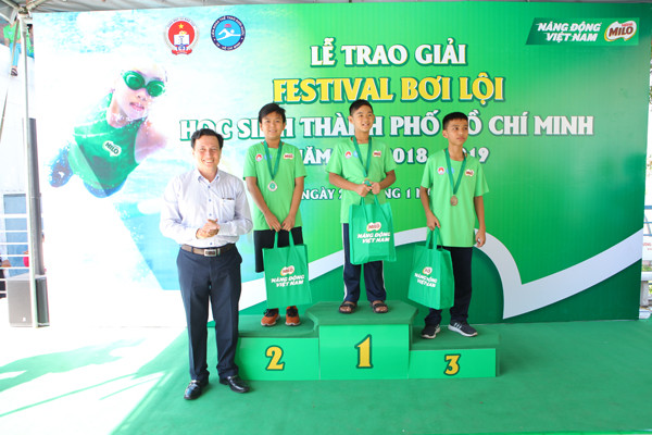 Sôi nổi tranh tài Festival Bơi lội học sinh TP. Hồ Chí Minh năm học 2018-2019 ảnh 2