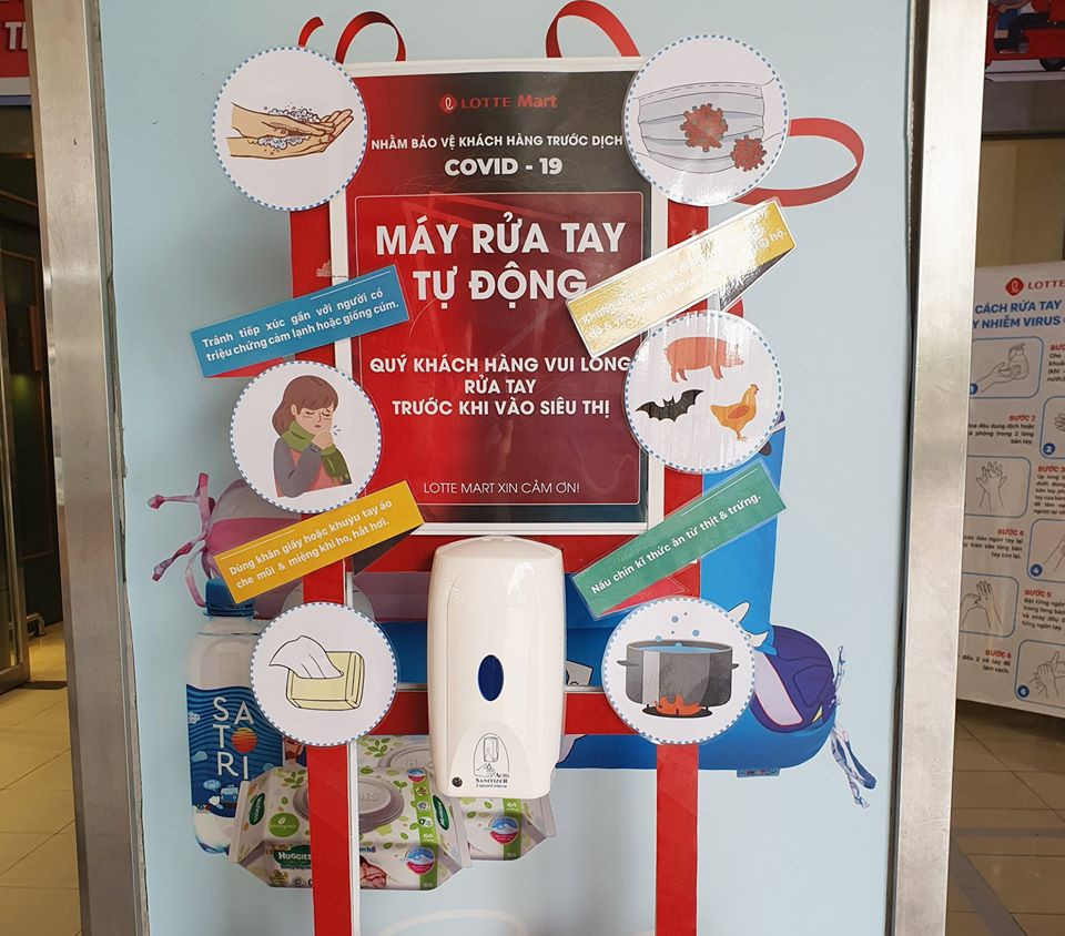 Không đeo khẩu trang không được vào siêu thị ảnh 6