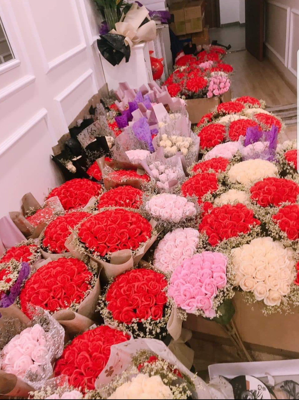 Bất ngờ giá hoa đại hạ giá trước ngày 8/3 ảnh 3