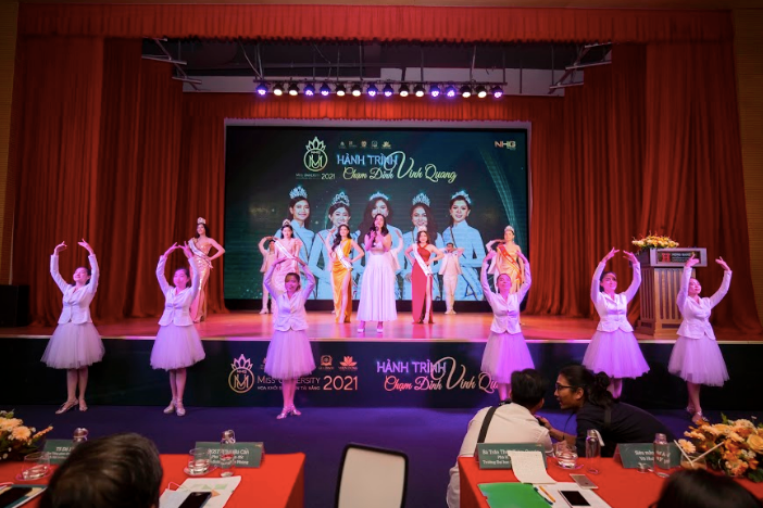 Sinh viên 5 trường đại học tranh tài ở cuộc thi Hoa khôi Sinh viên tài năng 2021 ảnh 1