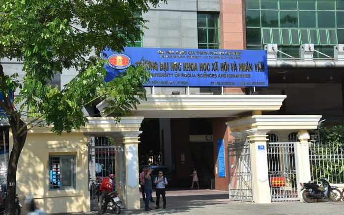 Một nửa giảng viên nghỉ việc, lấy ai dạy sinh viên? ảnh 1