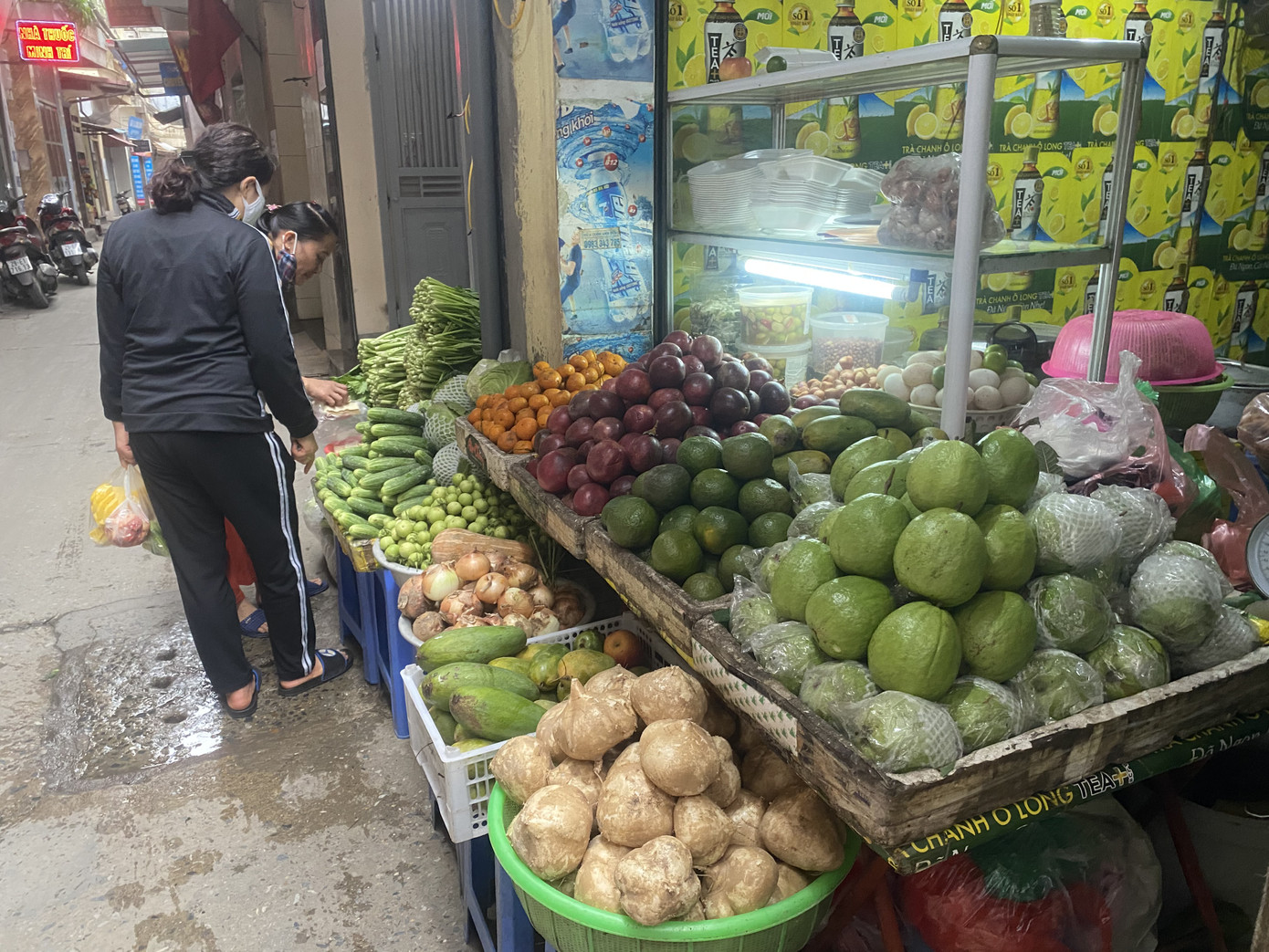 Giá rau, củ, quả giảm mạnh từ chợ cho đến siêu thị ảnh 1