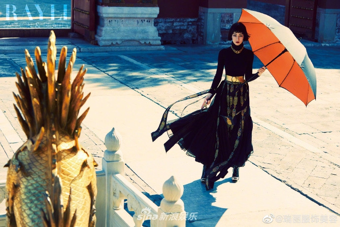 Địch Lệ Nhiệt Ba ‘xuống tóc’ đẹp lạ trong Tử Cấm Thành gây ‘bão’ mạng ảnh 3